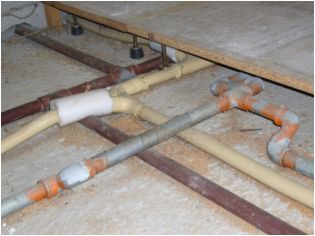 （外部錆止めや給湯に銅管を使用しているなど）この配管を最新の工法でリニューアルいたします。